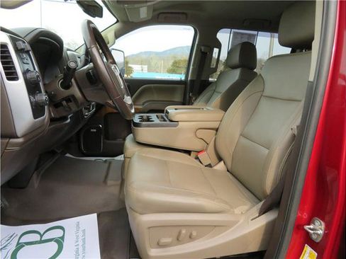 Used 2019 GMC Sierra 2500 SLT w/ Duramax Plus Package image 4