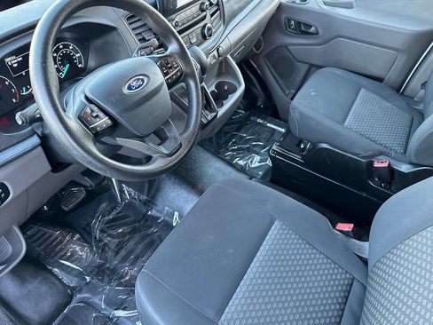 Used 2024 Ford Transit 250 Low Roof w/ Exterior Upgrade Package image 9