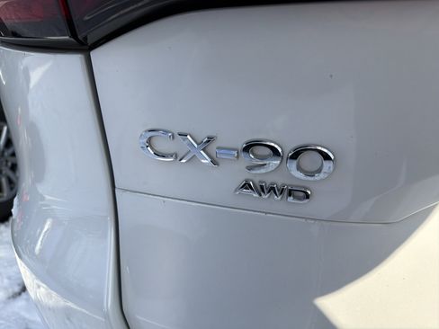 Used 2025 MAZDA CX-90 3.3 Turbo w/ Select Package image 9
