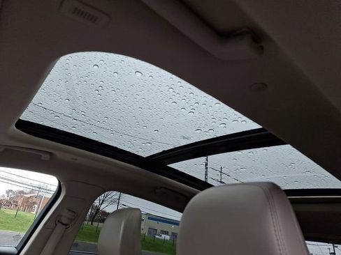 Used 2022 Lincoln Nautilus Reserve image 14