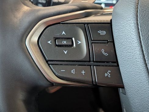 Used 2024 Lexus GX 550 w/ Accessory Package (2T) image 19