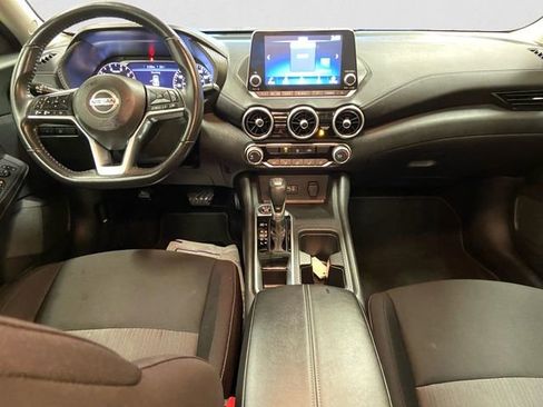 Certified 2022 Nissan Sentra SV w/ Trunk Package image 10