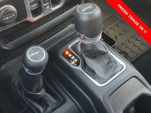 Used 2020 Jeep Wrangler Unlimited Sport image 12