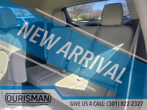 Used 2022 Buick Enclave Essence w/ Experience Buick Package image 13