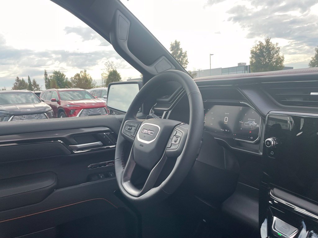 New 2026 GMC Sierra 1500 AT4 w/ AT4 Premium Package AWD/4WD image 31