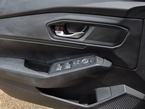 Used 2024 Honda Accord EX image 16