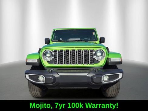 Certified 2026 Jeep Wrangler Unlimited Sahara w/ Safety Group AWD/4WD image 2