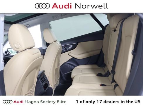 Used 2023 Audi Q8 Premium Plus w/ Premium Plus Package AWD/4WD image 22