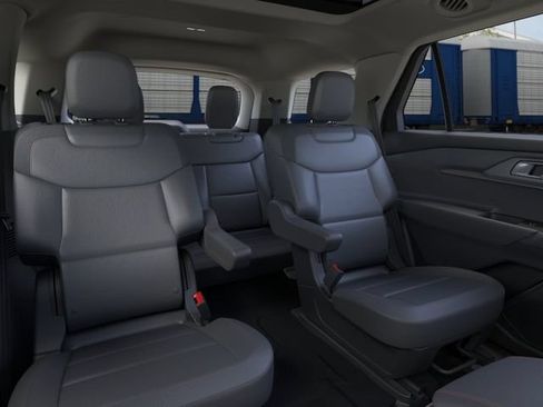 New 2026 Ford Explorer Active AWD/4WD image 11