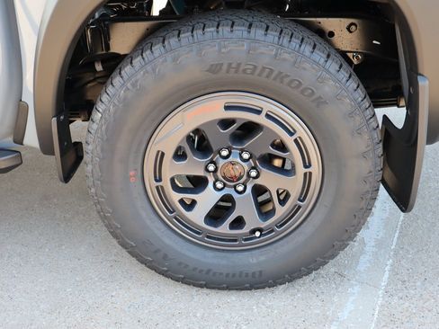 New 2026 Nissan Frontier PRO-4X w/ Pro Premium Package image 9