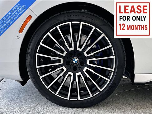 Used 2025 BMW 760i xDrive AWD/4WD image 10