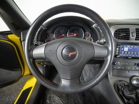 Used 2006 Chevrolet Corvette Z06 RWD image 47