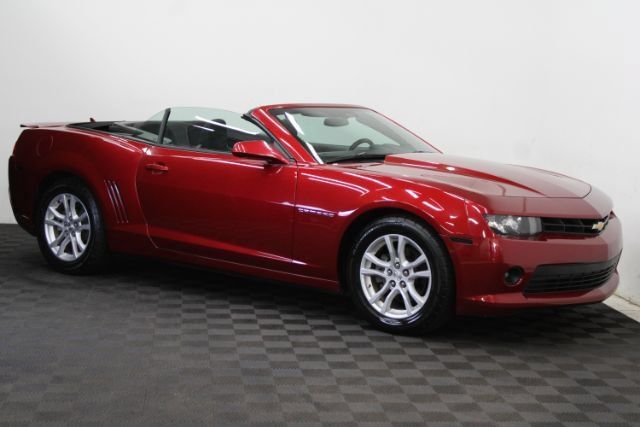 Used 2015 Chevrolet Camaro LT RWD image 1