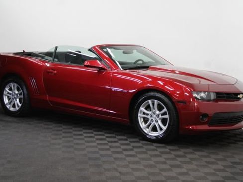Used 2015 Chevrolet Camaro LT RWD image 1