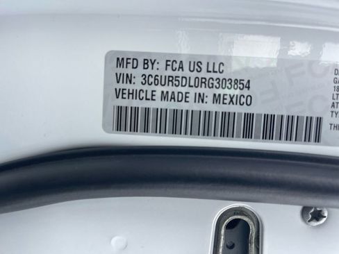 Used 2024 RAM 2500 Big Horn image 35