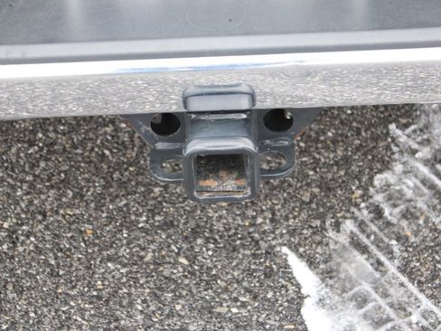 Used 2022 Chevrolet Silverado 1500 LTZ image 49