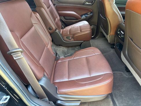 Used 2015 Chevrolet Tahoe LTZ AWD/4WD image 16