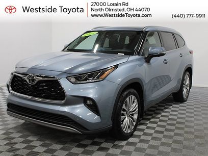 Used 2023 Toyota Highlander Platinum