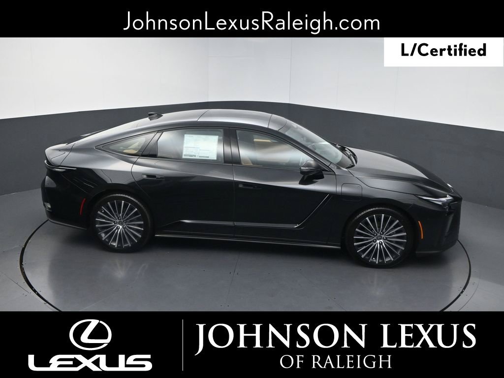 Certified 2026 Lexus ES 350e w/ Accessory Package (Z2) FWD image 28