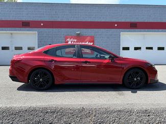 Used 2026 Toyota Camry Hybrid w/ Multimedia Upgrade Package FWD video 2