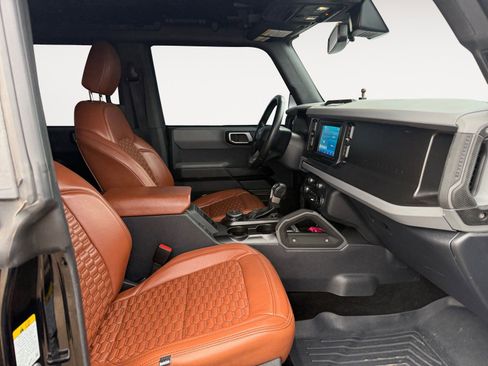 Used 2022 Ford Bronco Big Bend image 15