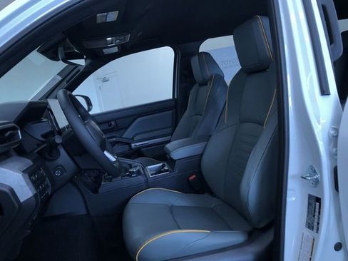 New 2026 Toyota 4Runner Trailhunter image 18