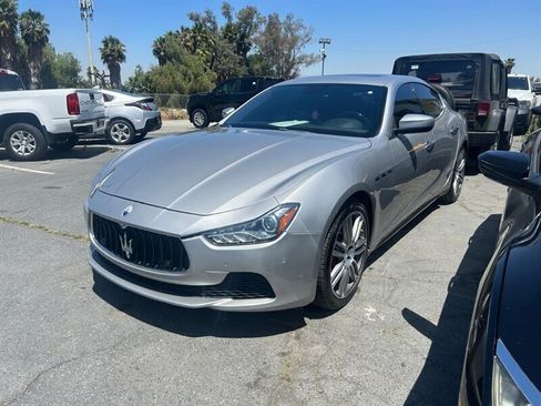 Used 2017 Maserati Ghibli RWD image 34