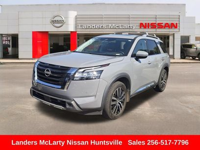 Used 2023 Nissan Pathfinder Platinum