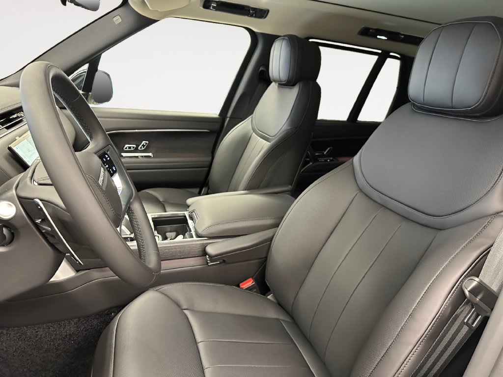 New 2026 Land Rover Range Rover SE AWD/4WD image 9