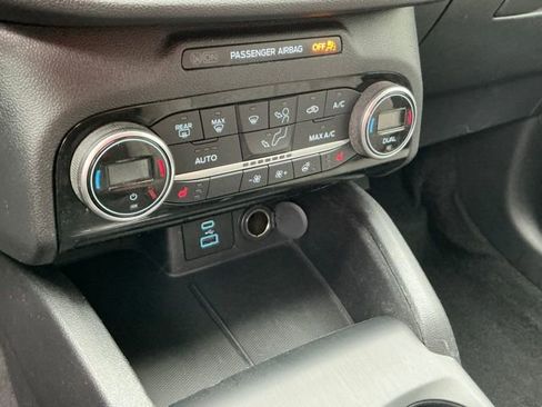 Used 2021 Ford Escape SE w/ SE Sport Appearance Package AWD/4WD image 21