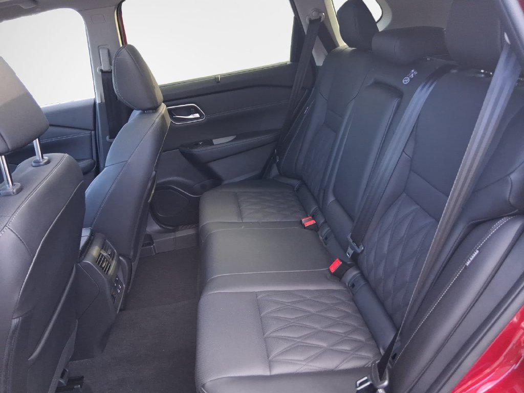 Used 2025 Nissan Rogue Platinum w/ Platinum Premium Package FWD image 24