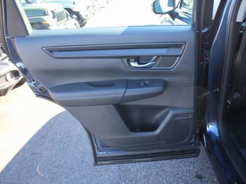 Used 2023 Honda CR-V LX image 20