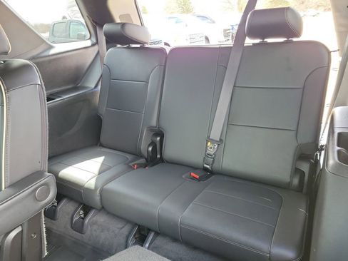 Certified 2022 Chevrolet Traverse Premier w/ Redline Edition image 31