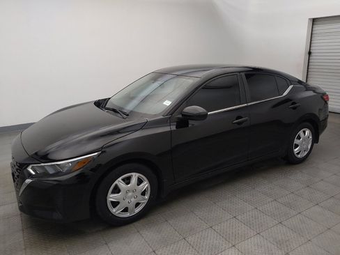 Used 2024 Nissan Sentra S FWD image 2