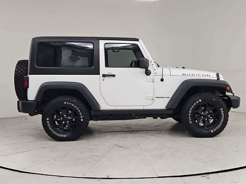 Used 2014 Jeep Wrangler Rubicon w/ Connectivity Group AWD/4WD image 7