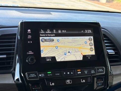 Certified 2023 Honda Odyssey Elite image 25