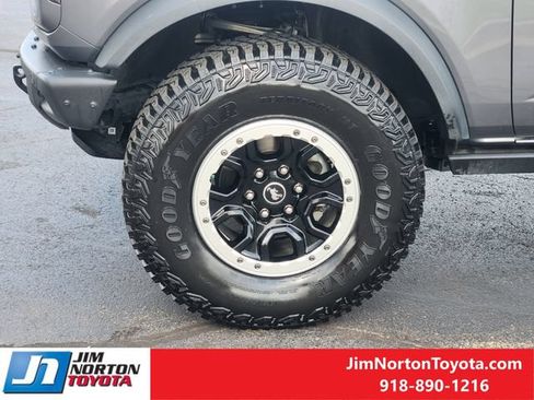 Used 2021 Ford Bronco Badlands AWD/4WD image 13