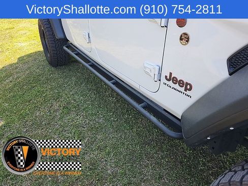 Certified 2024 Jeep Gladiator Mojave w/ Technology Group AWD/4WD image 29