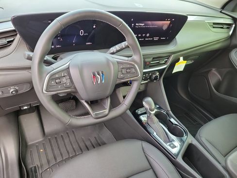 Used 2024 Buick Encore GX Sport Touring w/ Experience Buick Package image 10