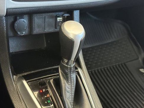 Certified 2019 Toyota Corolla LE FWD image 21
