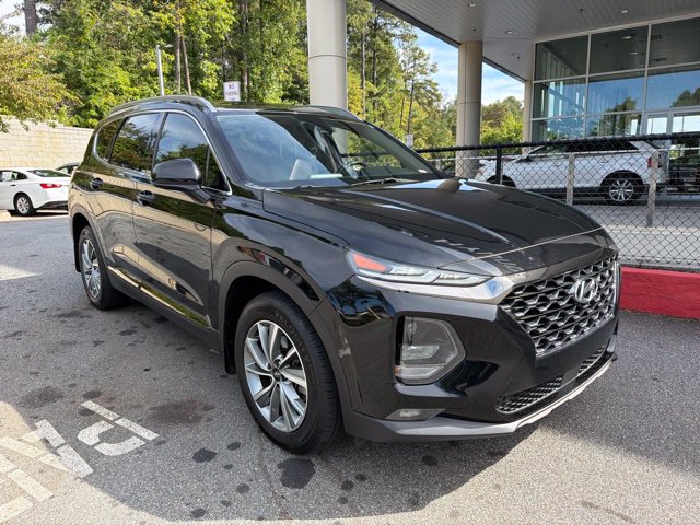 Used 2019 Hyundai Santa Fe SEL FWD image 2