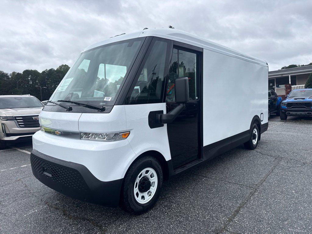 Used 2025 Chevrolet Brightdrop 600 AWD/4WD image 1