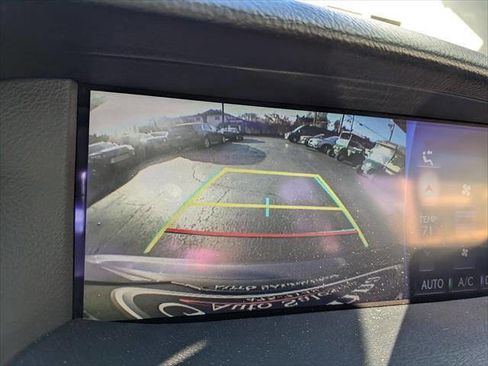 Used 2017 Lexus LS 460 AWD w/ Comfort Package image 27