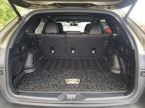 Certified 2025 Subaru Outback Wilderness AWD/4WD image 5