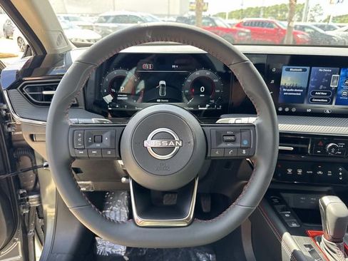 New 2026 Nissan Kicks SR image 13