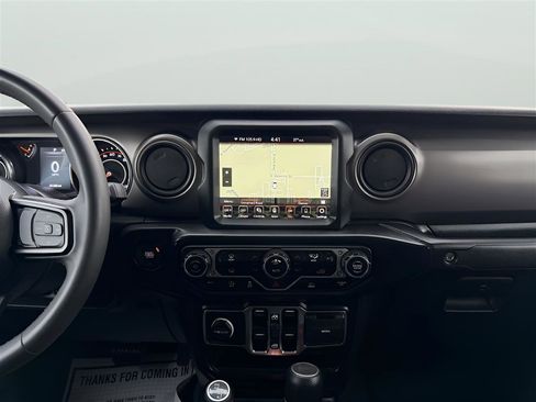 Used 2023 Jeep Gladiator Sport AWD/4WD image 20