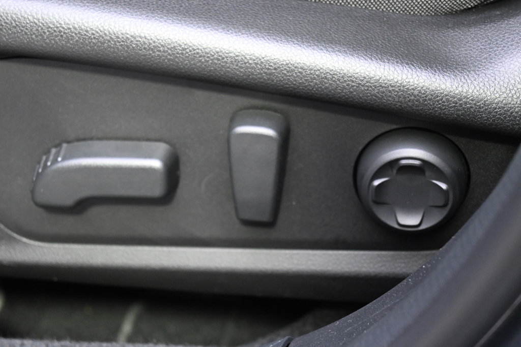Used 2026 Subaru Outback Touring XT AWD/4WD image 14