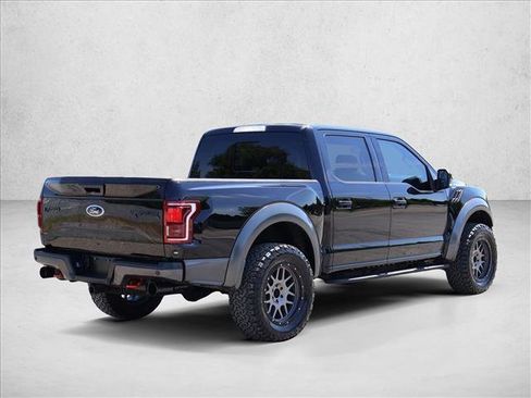 Used 2017 Ford F150 Raptor w/ Equipment Group 802A Luxury AWD/4WD image 4