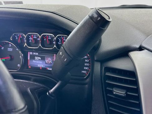 Used 2016 GMC Yukon SLT image 17