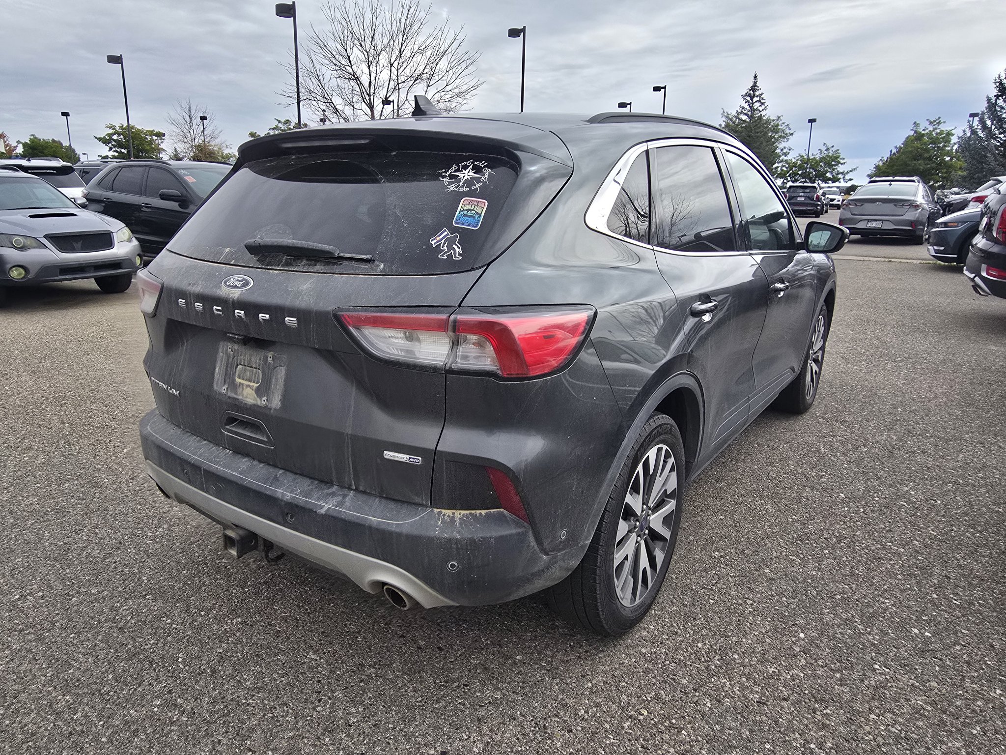 Used 2020 Ford Escape Titanium AWD/4WD image 6